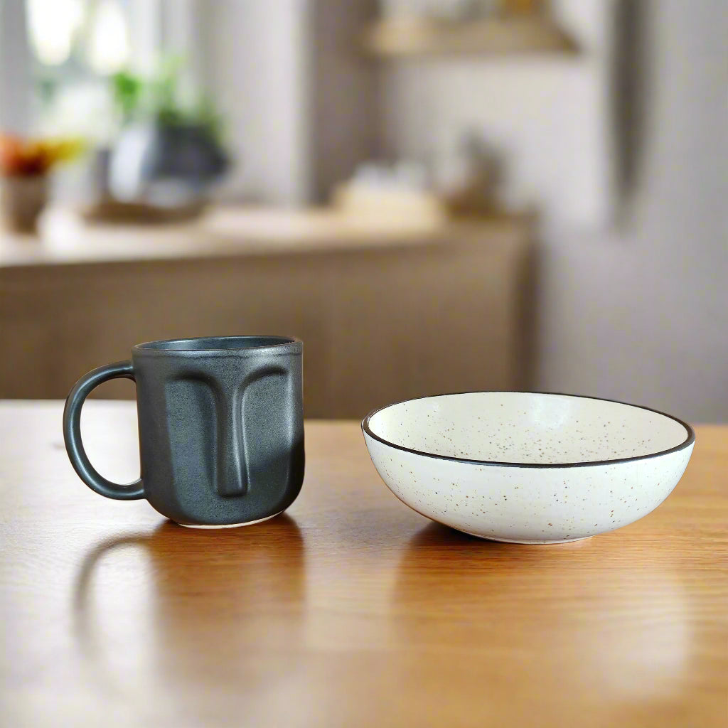 Black and White Breakfast set
